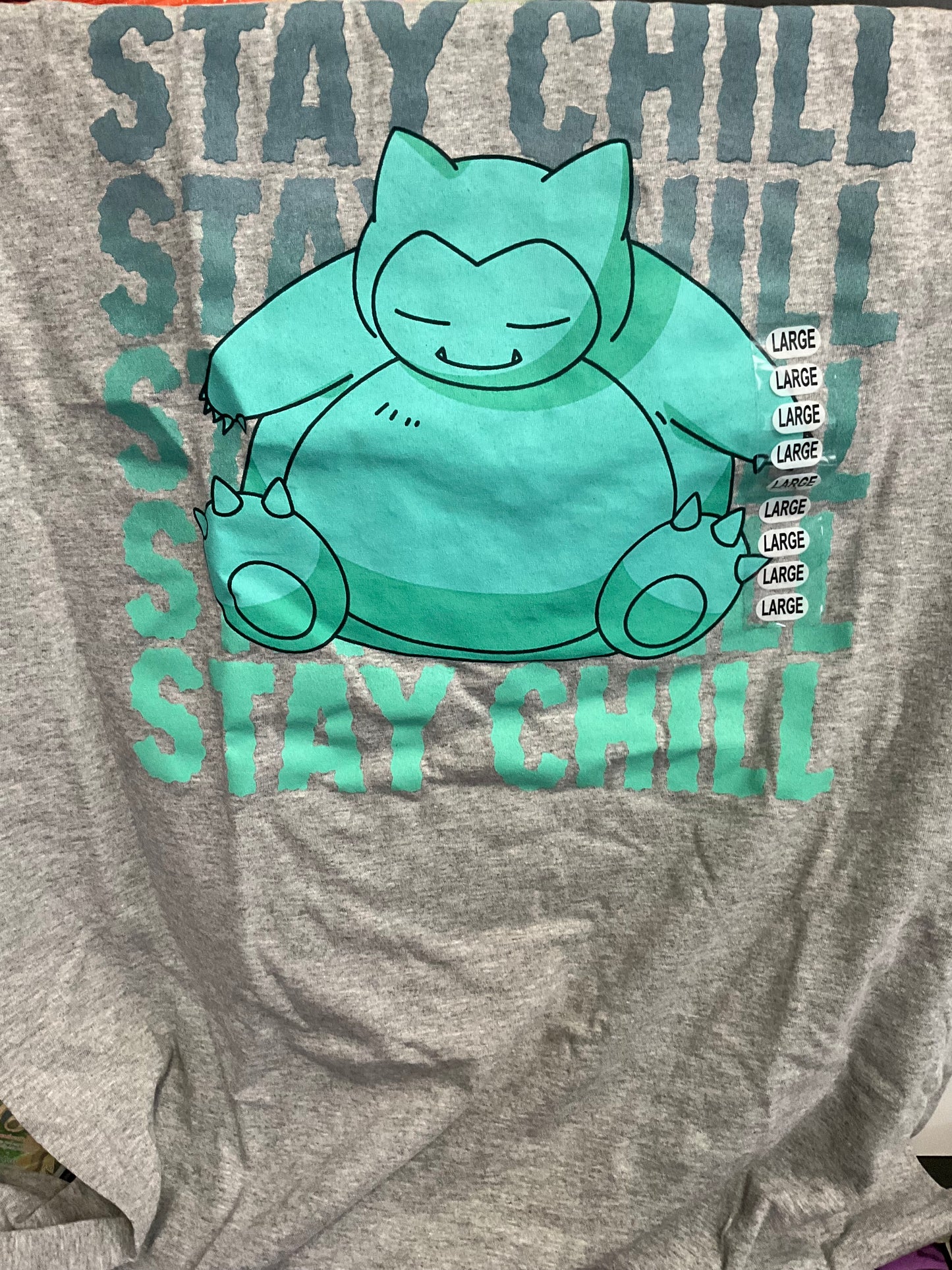 Pokémon Men's T-Shirt Snorlax large.