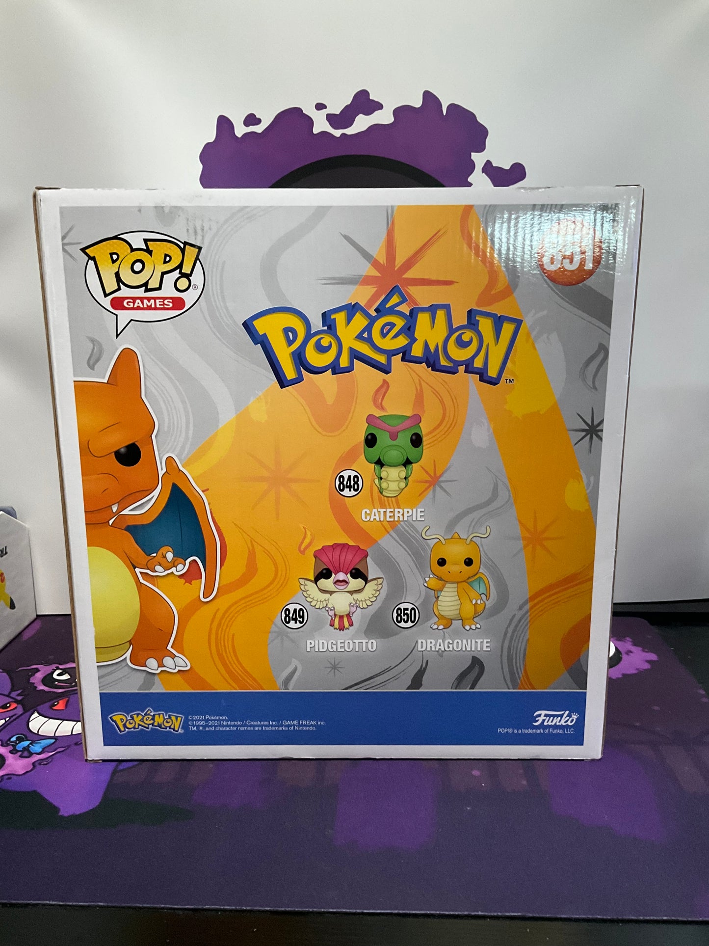 Funko Pop! Jumbo: Pokémon - Charizard (Target Exclusive) #851